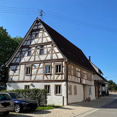 Tranquil Ground Floor Apartment: Dog-friendly With Modern Comforts Nehren (Baden-Wurttemberg)