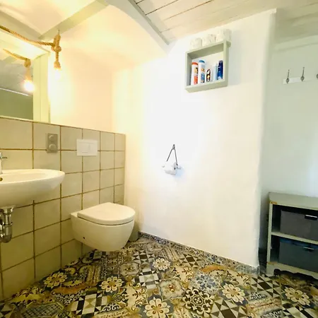 Ganze - Erdgeschoss - Sehr Ruhig - Hundefreundlich - Regendusche - Bodenheizung - Kueche - Easy Check-in Mit Schluesselbox 公寓 Nehren (Baden-Wurttemberg)